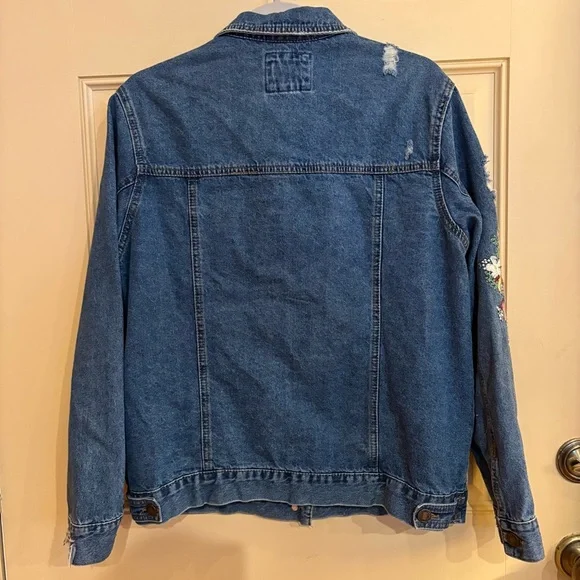 Wax Jean Floral Embroidered distressed jacket size L - Picture 2 of 9